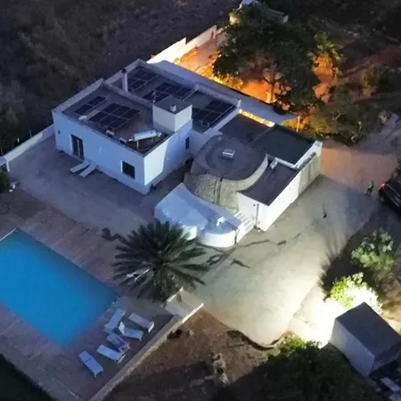 Vakantiehuis Villatrullo Melograno *